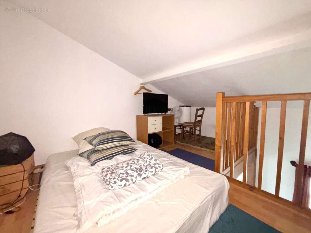 Appartement à LAHONCE
