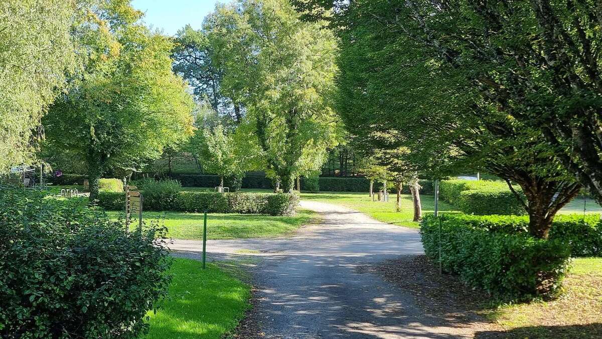 Emplacements campeurs - Maison à CAHORS
