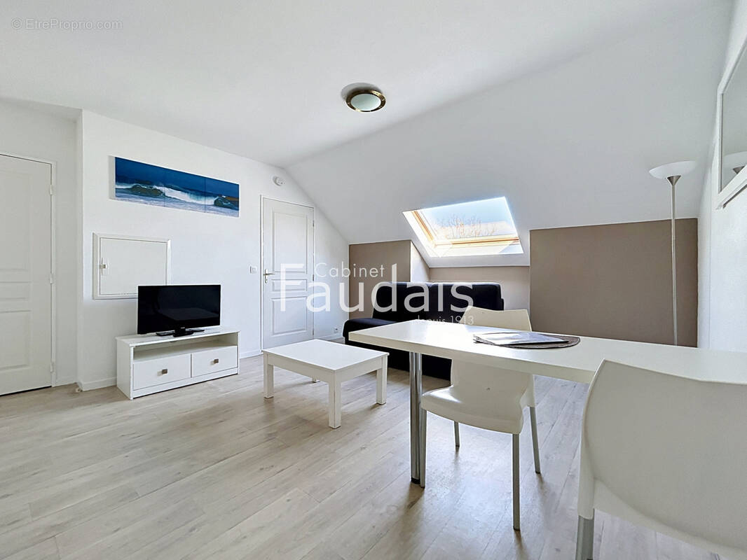 Appartement à GRANDCAMP-MAISY
