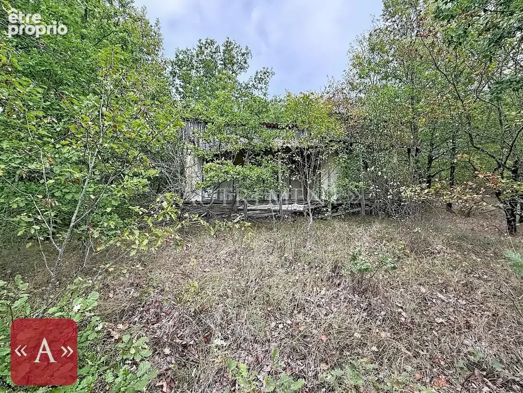 Chalet à rénover totalement - photo 11