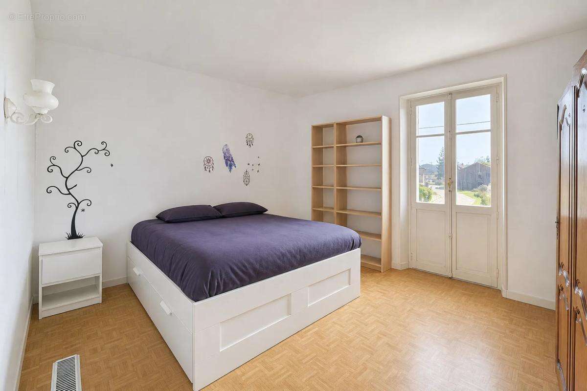 Maison de 4 pièces de 180 m² à Verpel - photo 3