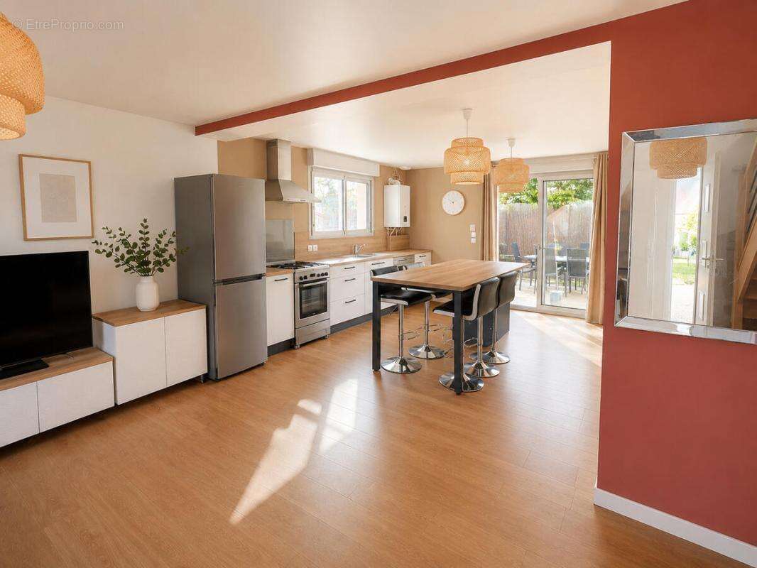 Maison 83 m² à Corgoloin  - photo 2