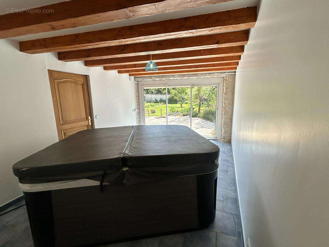 Maison à MARINES
