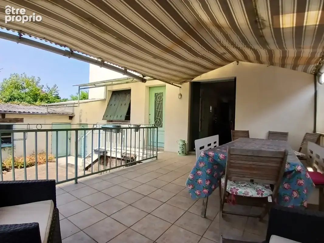 Terrace towards house