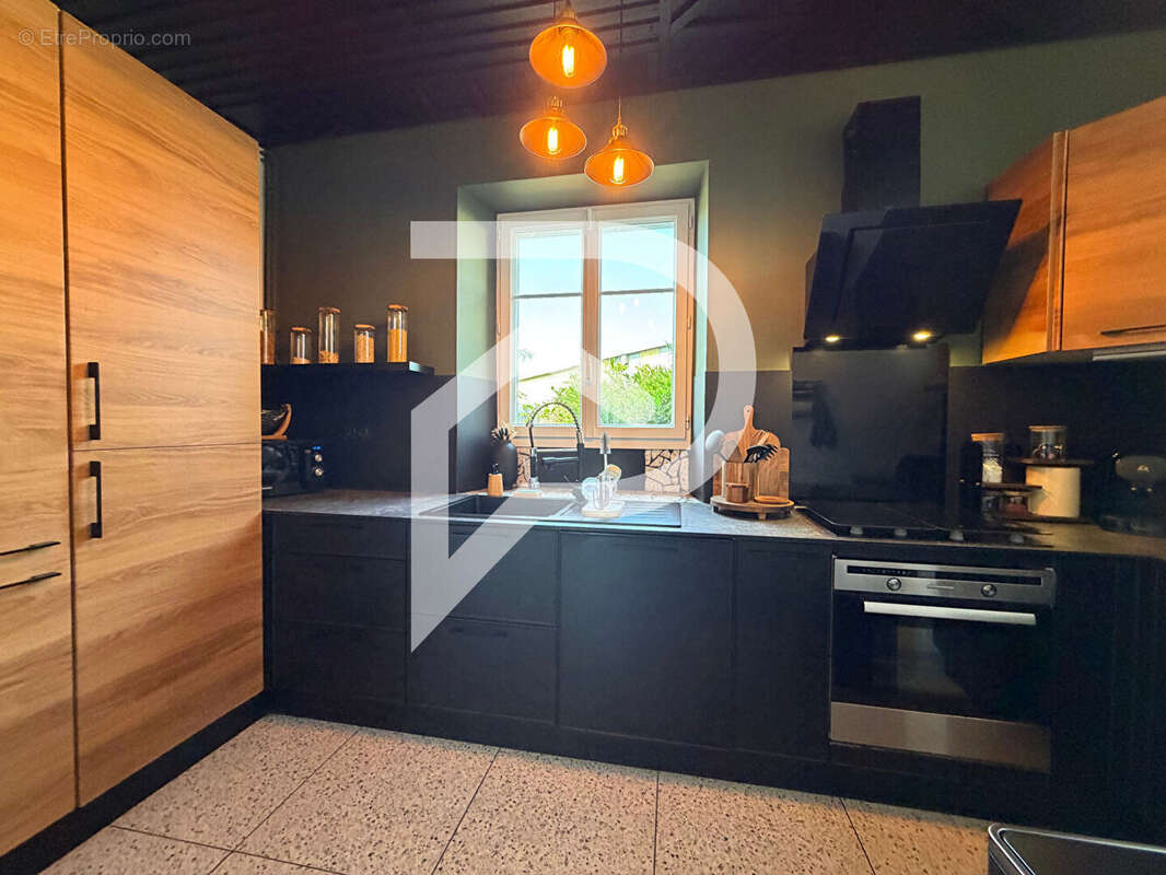 Maison Béarnaise Labastide-Cézéracq 7 pièces 177 m² - photo 6