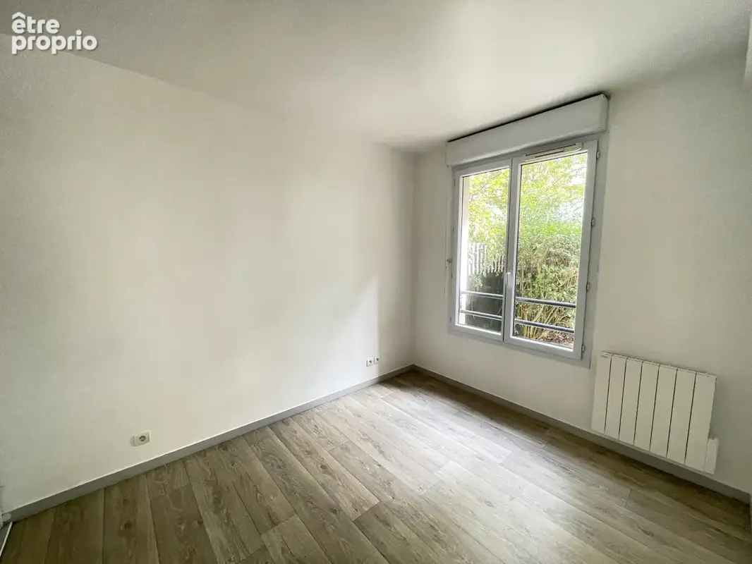 Pontoise appartement 4 pieces en rez-de-chaussée avec jardin privatif et 2 places de parking - photo 11