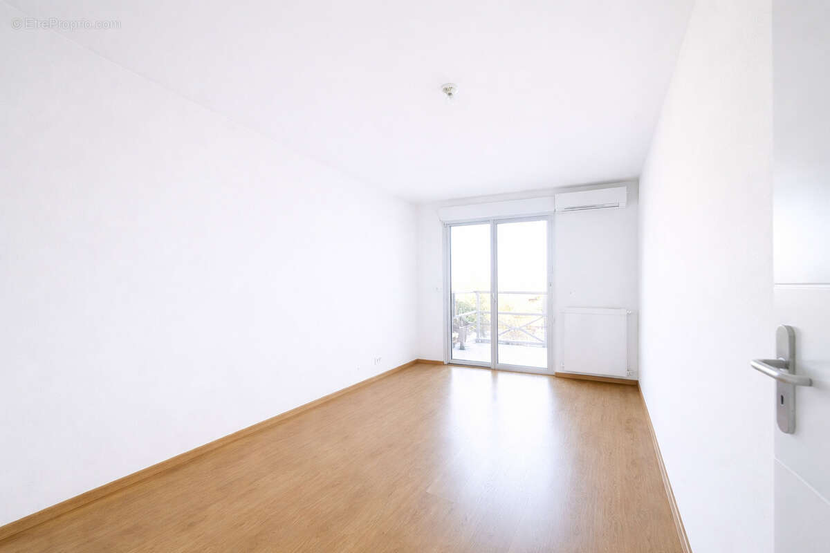 Appartement à MARSEILLE-10E