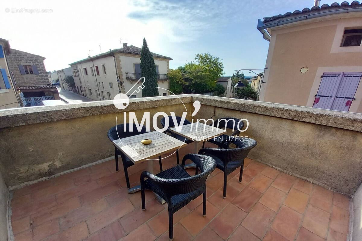 Maison à SAINT-QUENTIN-LA-POTERIE