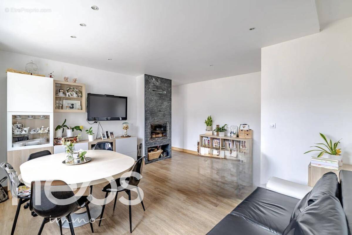 Appartement à CHAMPIGNY-SUR-MARNE