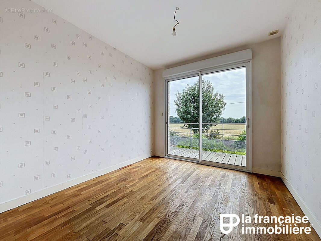 A VENDRE - L'HERMITAGE - Pavillon 144 m² hab avec 2948 m² de terrain - photo 5