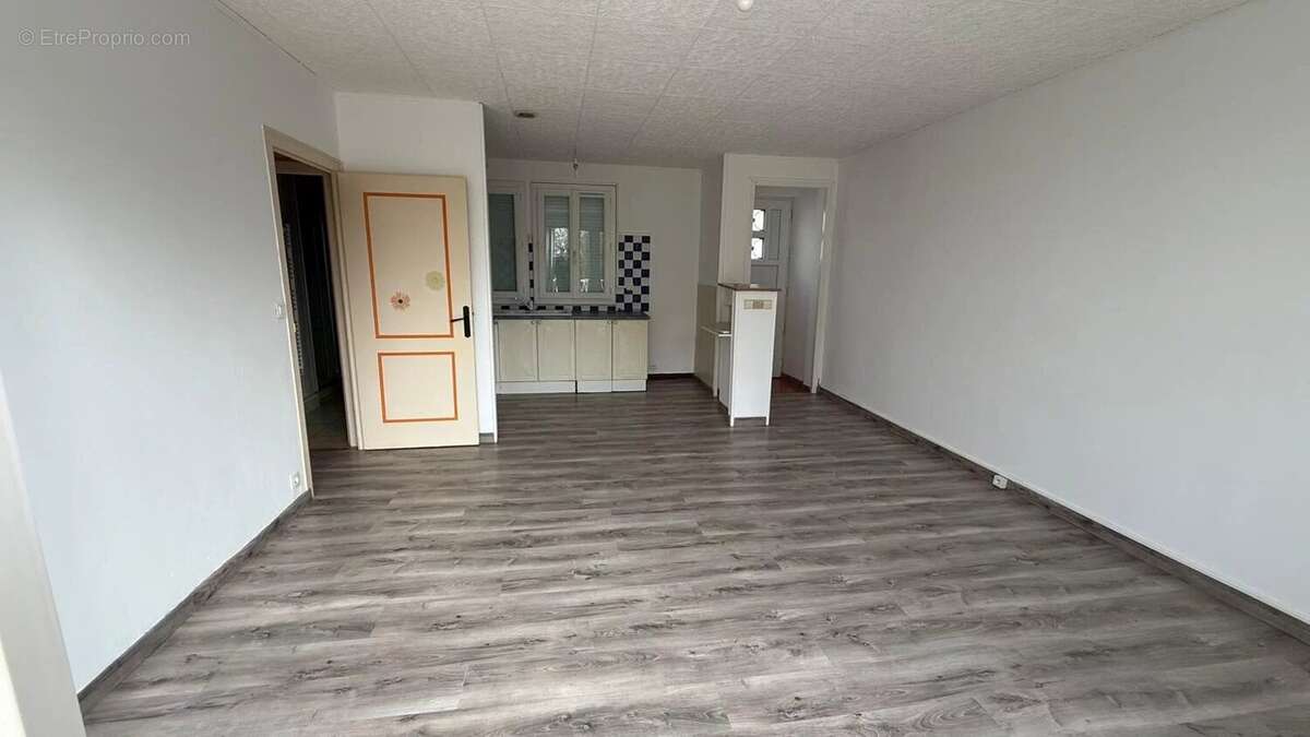 Maison à SAILLAT-SUR-VIENNE