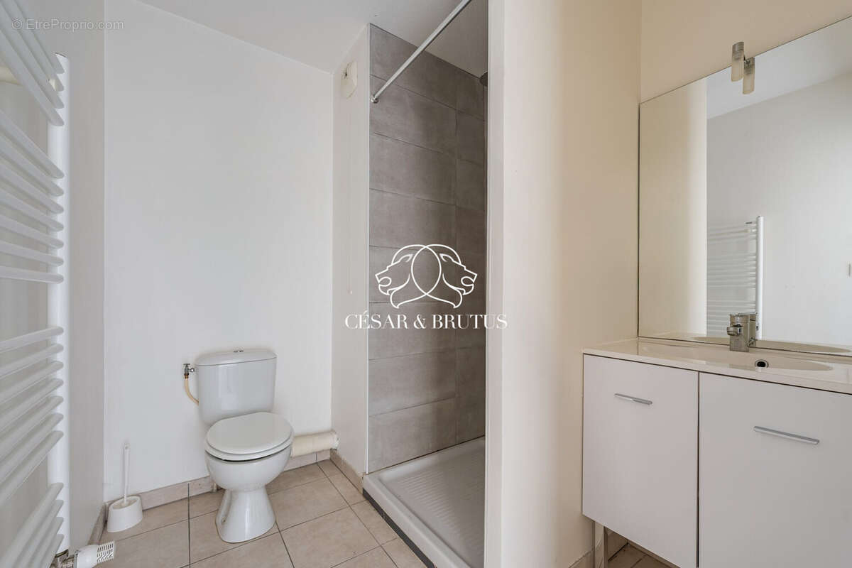 Appartement à LYON-8E