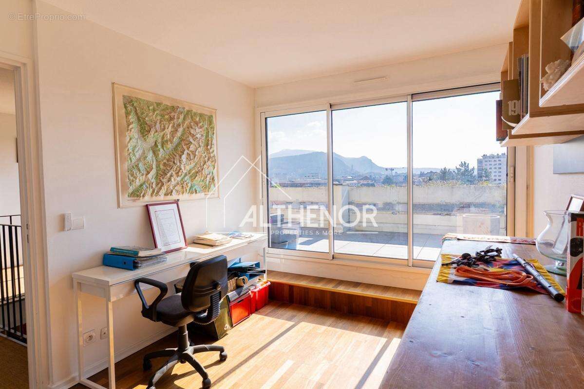 Appartement à ANNECY-LE-VIEUX