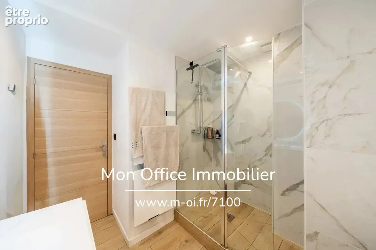 Référence : 7295-NGU - Maison 9 pièces - Piscine - village à pied - calme - 276m2 - photo 21