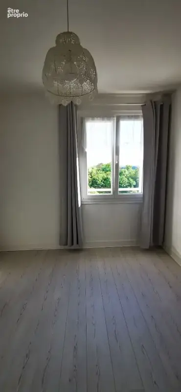 Appartement 4 pièces avec vue sur le parc, cave, cellier et garage automatisé. - photo 8