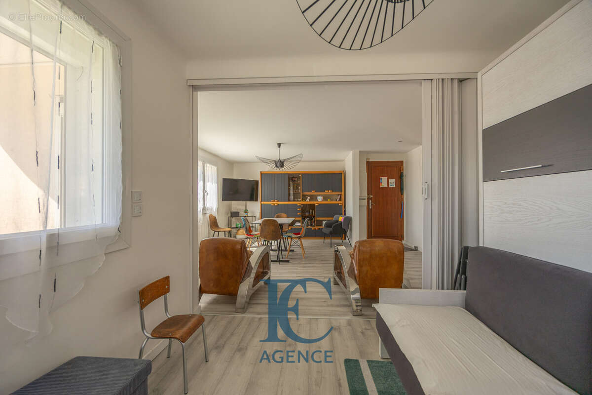 Appartement à SANARY-SUR-MER