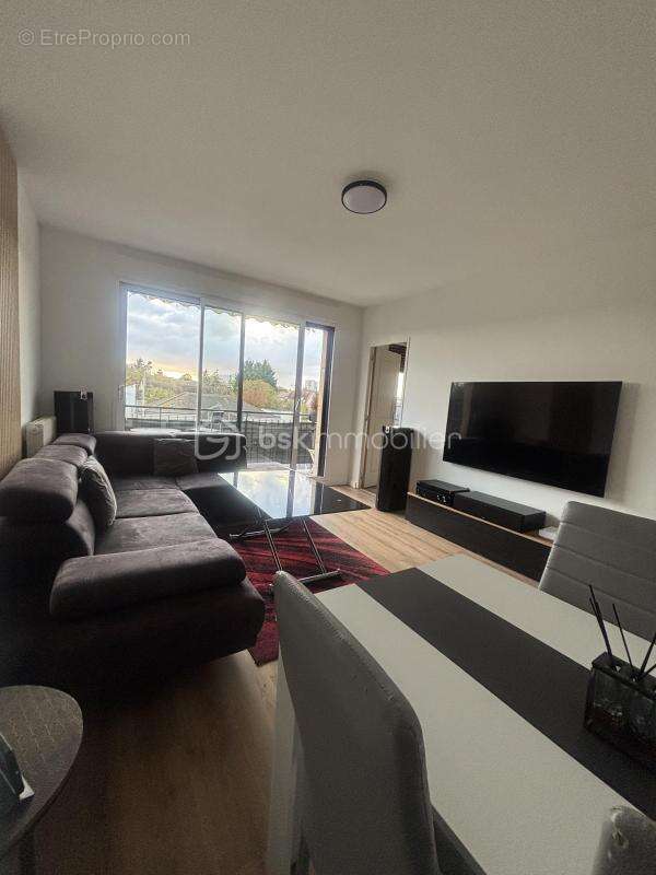 Appartement à RIS-ORANGIS