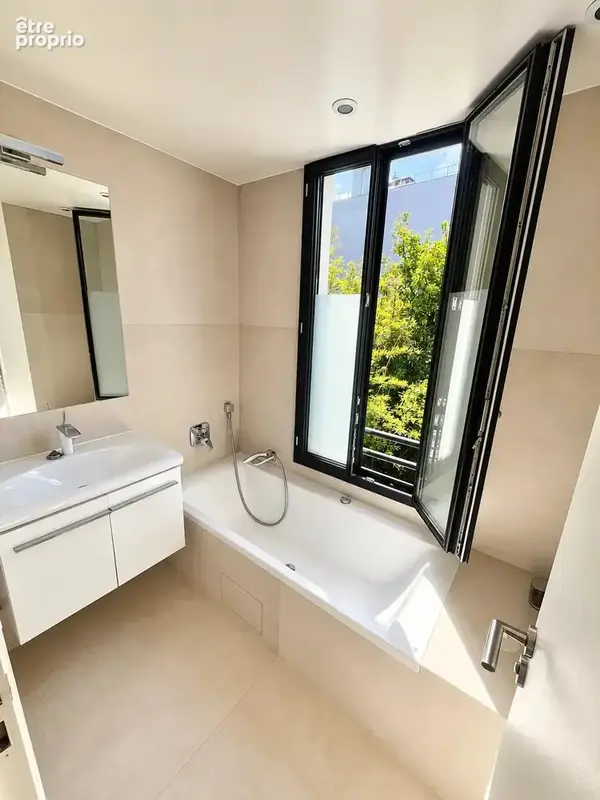 Montreuil centre-ville – maison d’architecte avec jardin – 165,51 m² - photo 9