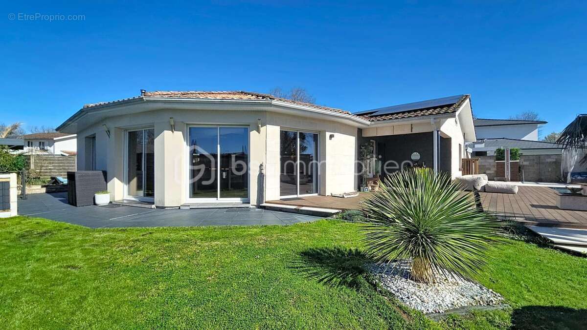 Maison 155 m² avec piscine, spa et superbe extérieur – 4 chambres - photo 2