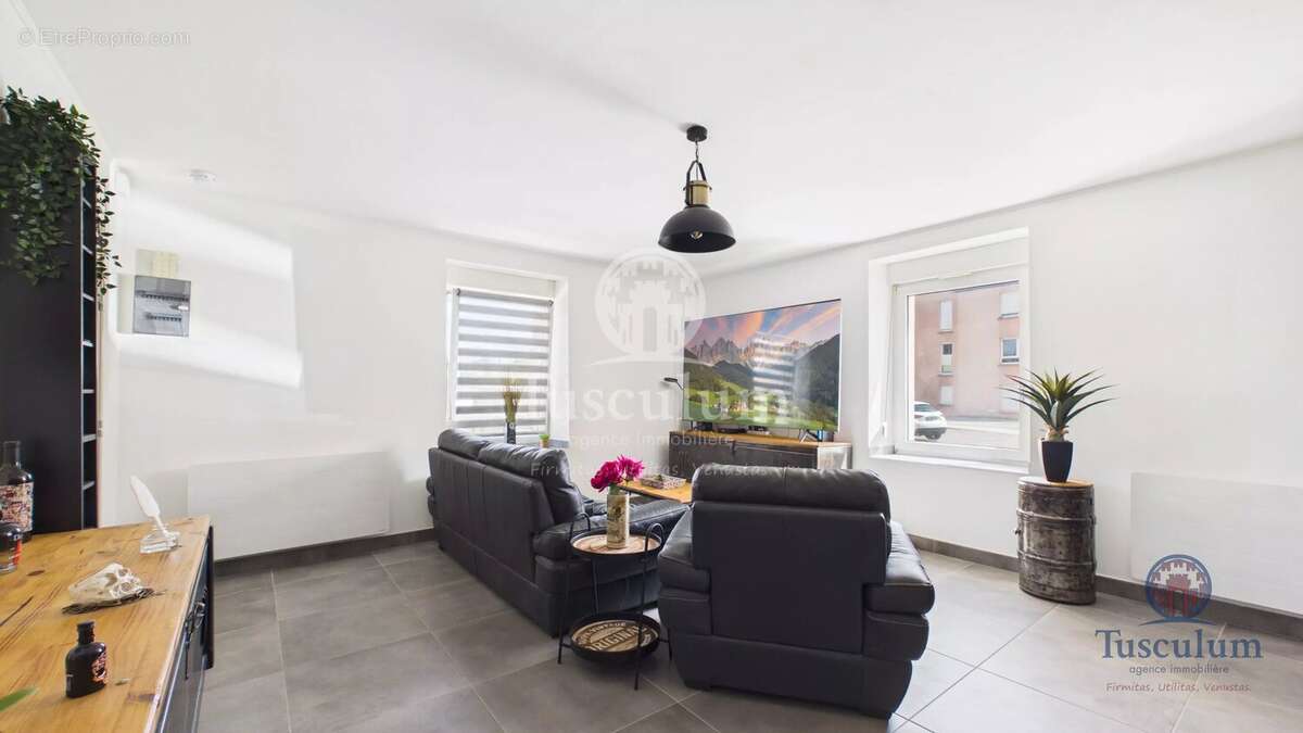 Appartement rénové de 82 m² avec garage et cave à Aumetz - photo 8