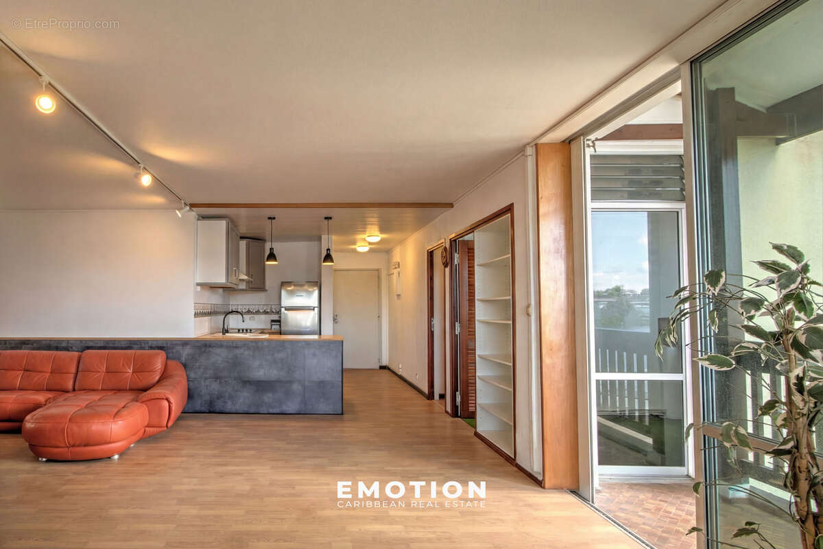 Appartement à LE GOSIER