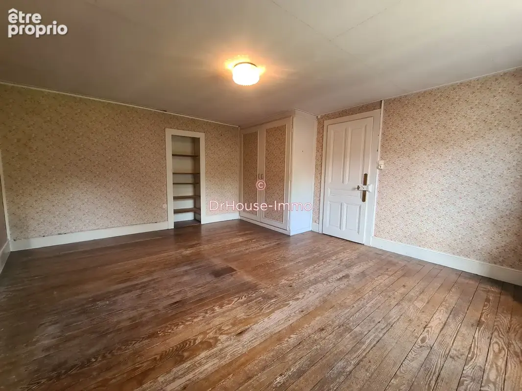 Appartement 220 m² à L'isle-Sur-Le-Doubs  - photo 9