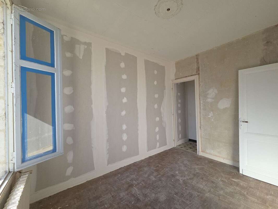 Maison à LES BILLAUX