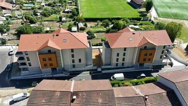 Appartement T4 st marcellin - photo 3