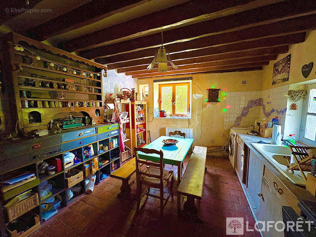 Maison à EGREVILLE