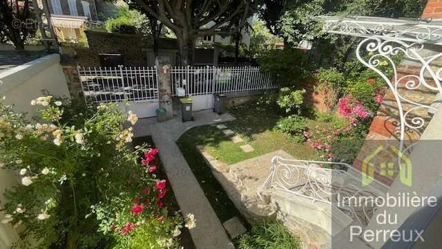 Maison à LE PERREUX-SUR-MARNE