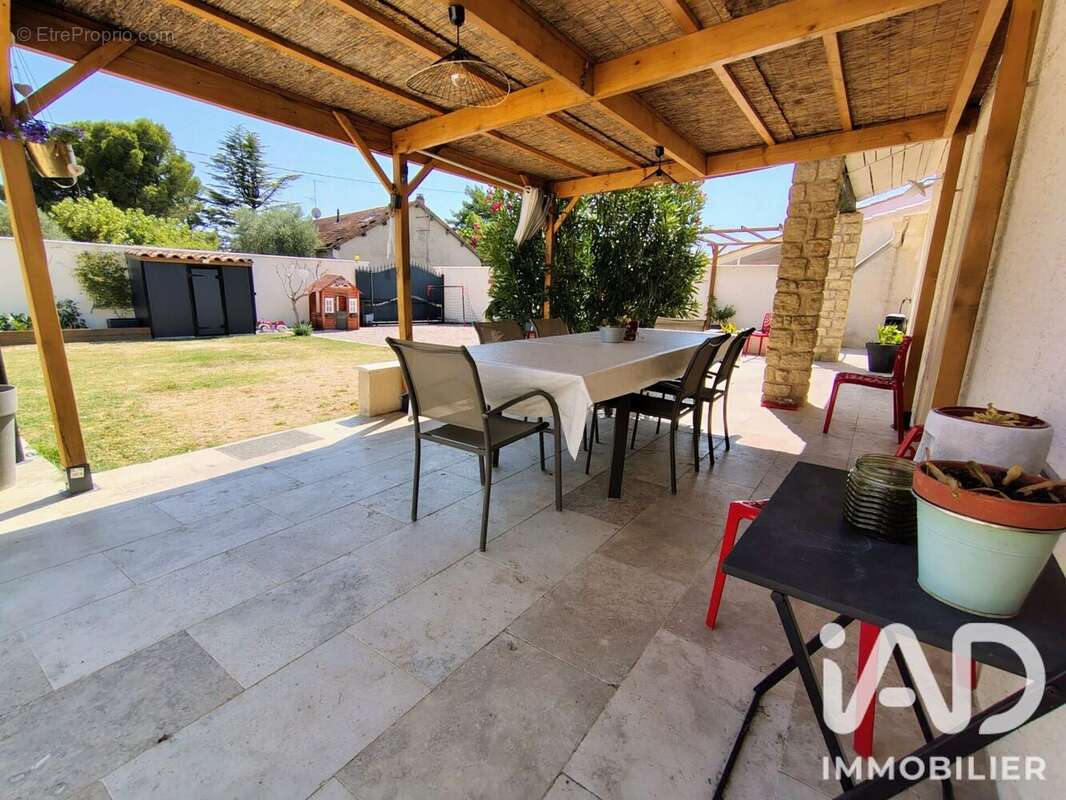 Maison 119 m² à Sarrians  - photo 5