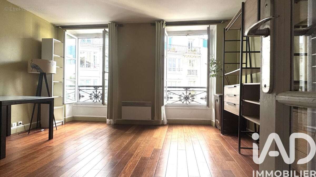 Photo 4 - Appartement à PARIS-10E