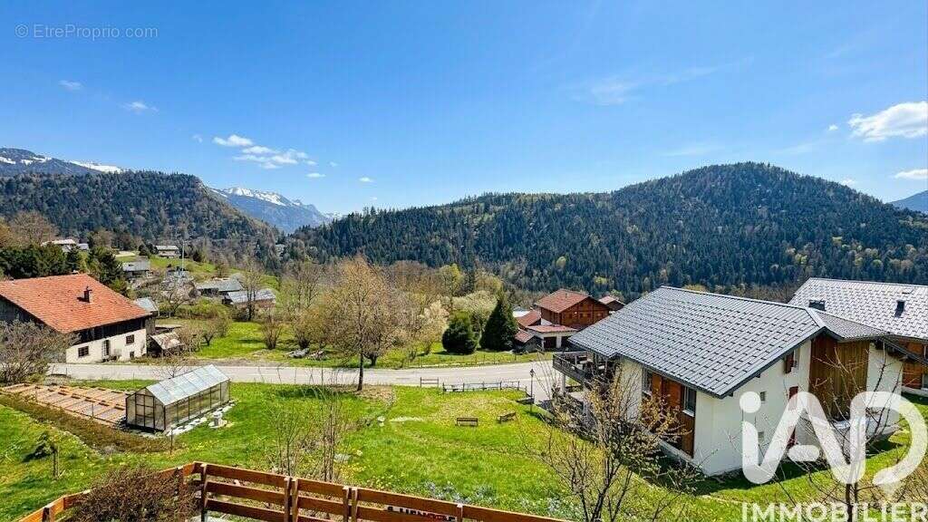 Maison 277 m² à Saint-Sigismond  - photo 4