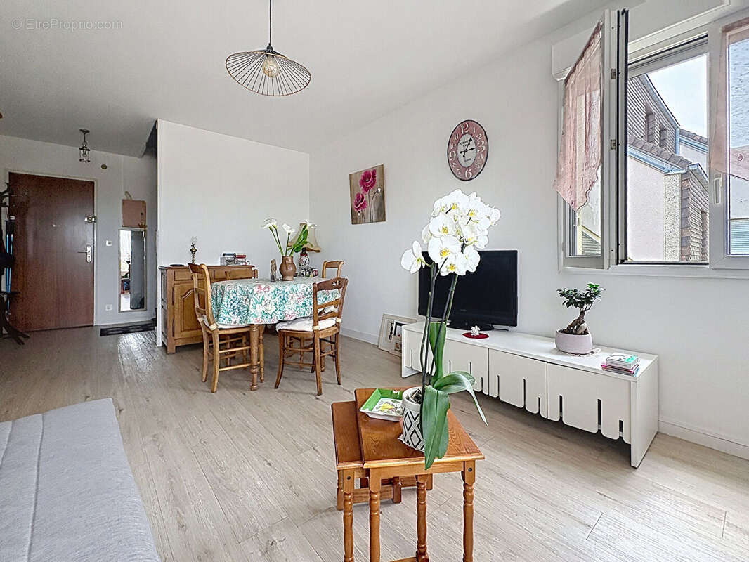 Appartement à IFS
