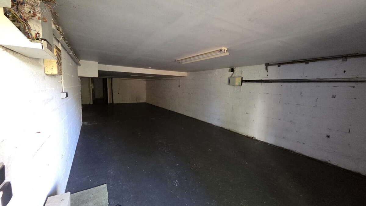 Très belle propriété de 218 m² sur plus de 20 000 m² de terrain avec étangs ! - photo 14