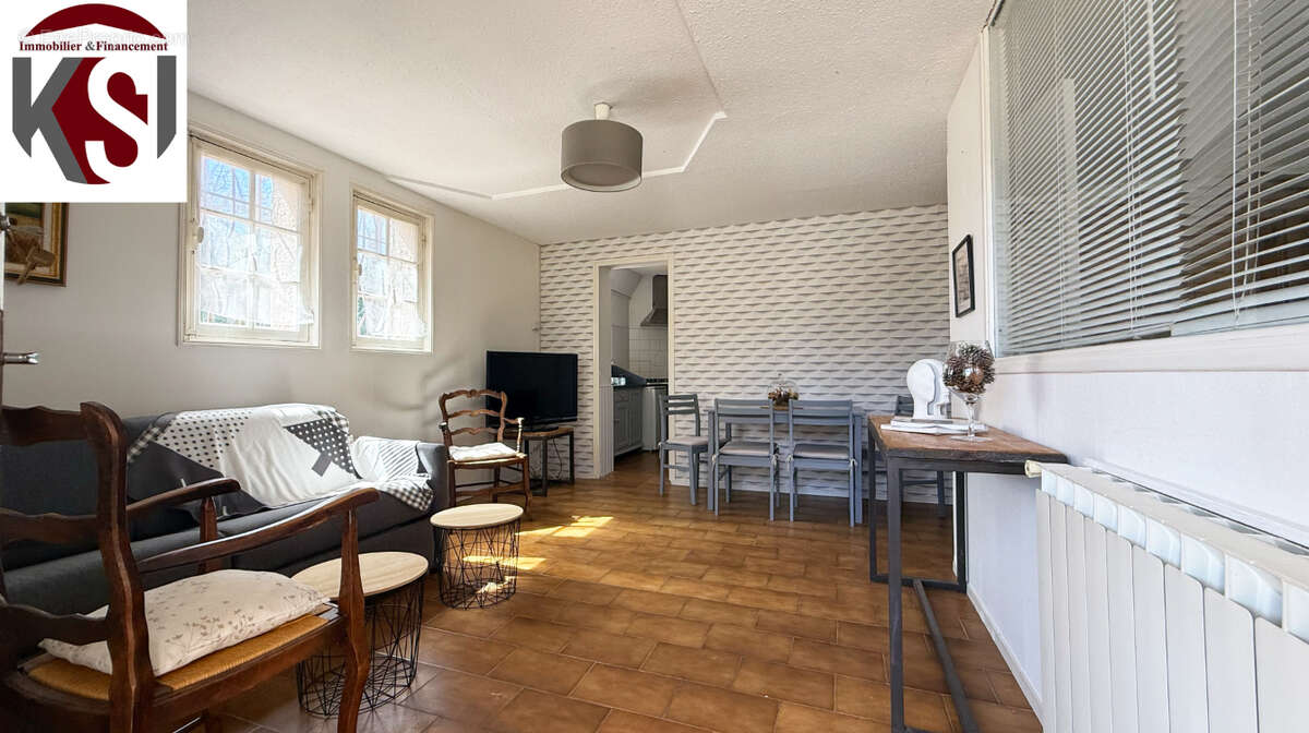 Maison à SAINT-MAXIMIN-LA-SAINTE-BAUME