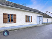 Appartement à ALLERY