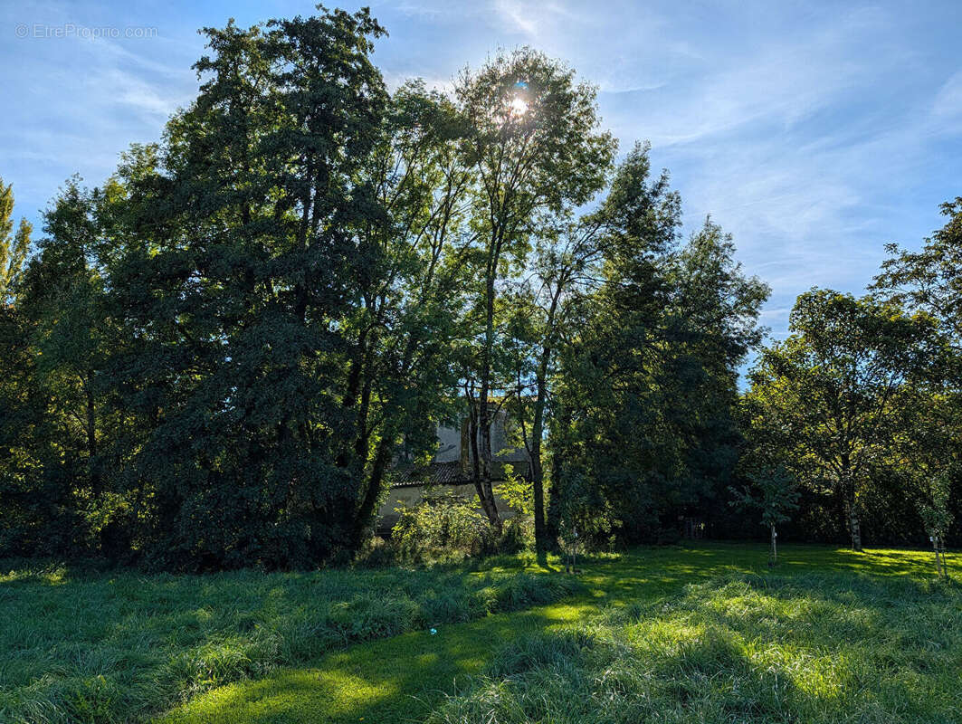 Appartement à LA MOTHE-SAINT-HERAY