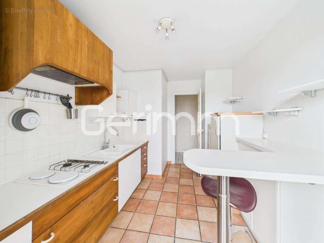 Appartement à MEYLAN