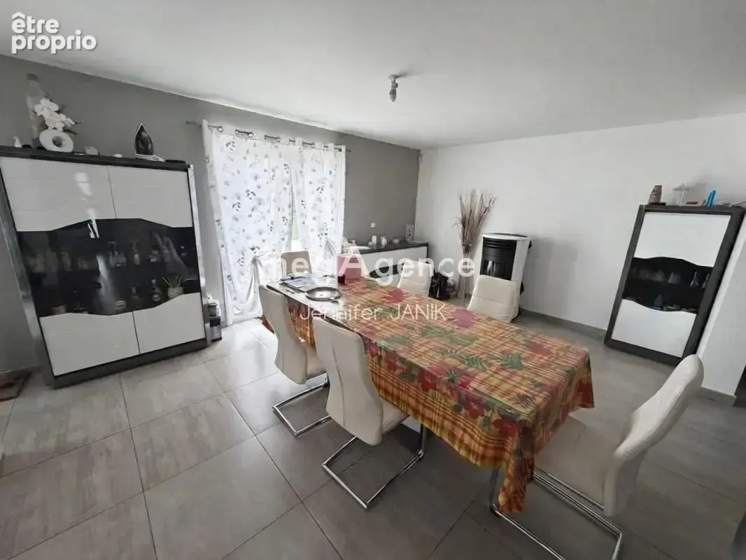 A 10 minutes de SAINT-JUST-EN CHAUSSÉE : Une maison familiale moderne ! - photo 5