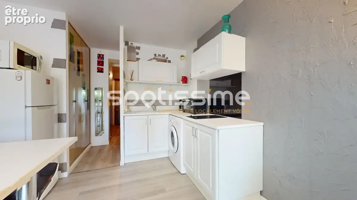 Le Cap d'Agde, Mont Saint-Martin, studio cabine en rez-de-jardin,Terrasse, parking privé - photo 7