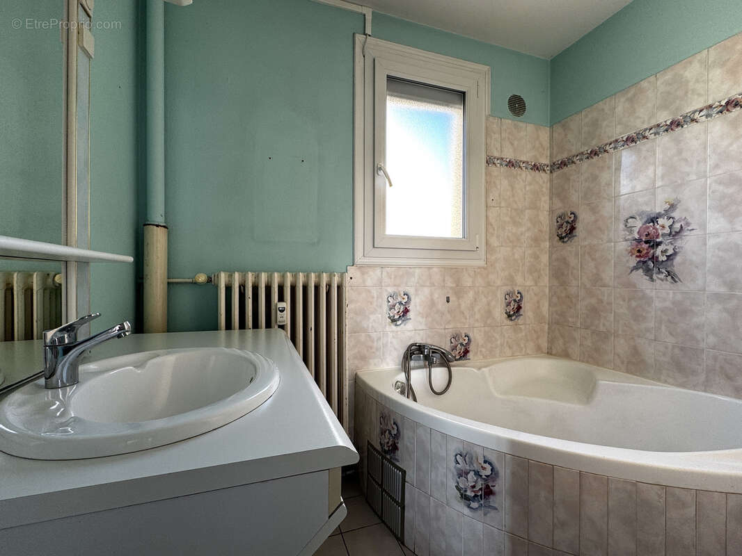Appartement à MONTLUCON