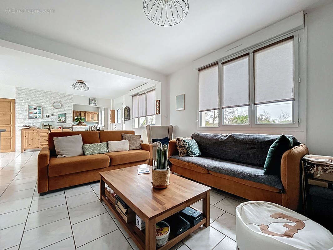 Maison à BRETTEVILLE-SUR-AY