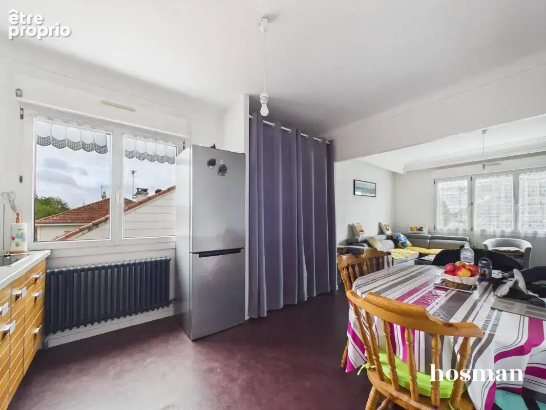 Appartement T3 traversant avec parking - Rue de la Lourneau, Saint-Sébastien-sur-Loire - photo 2