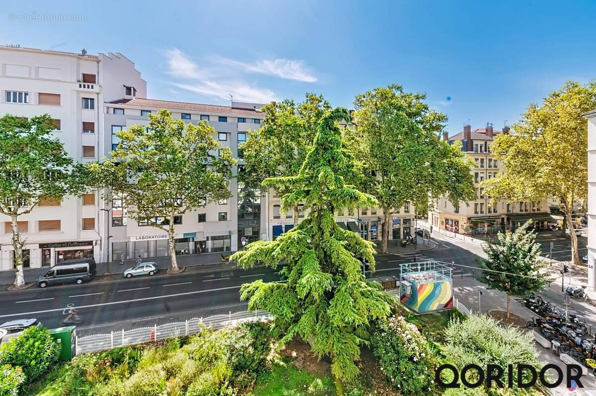Appartement à LYON-7E