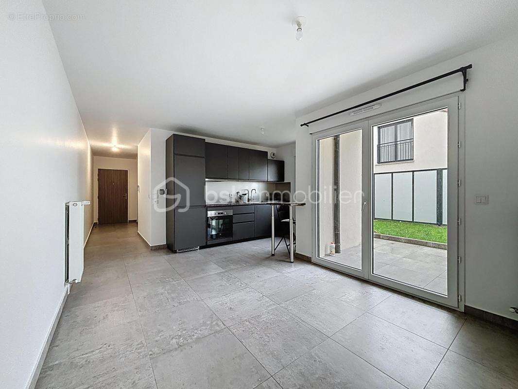 Appartement à CHAMPS-SUR-MARNE