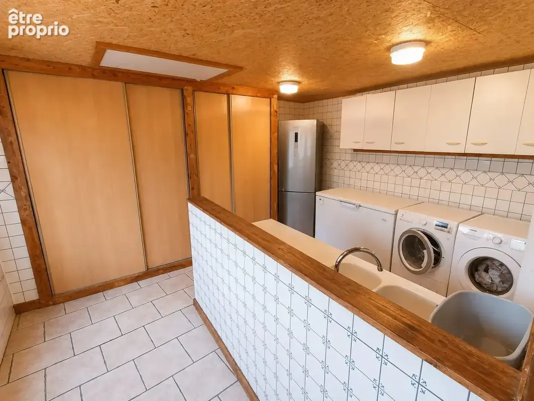 Maison 182 m² à Ajain  - photo 8