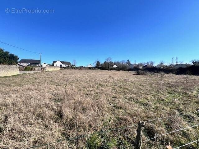 Terrain à MARZY