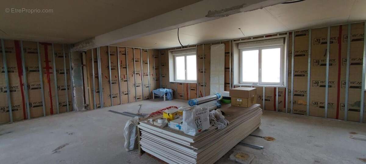 21540 SOMBERNON - Immeuble de rapport environ 500 m2 Sans copropriété - photo 13