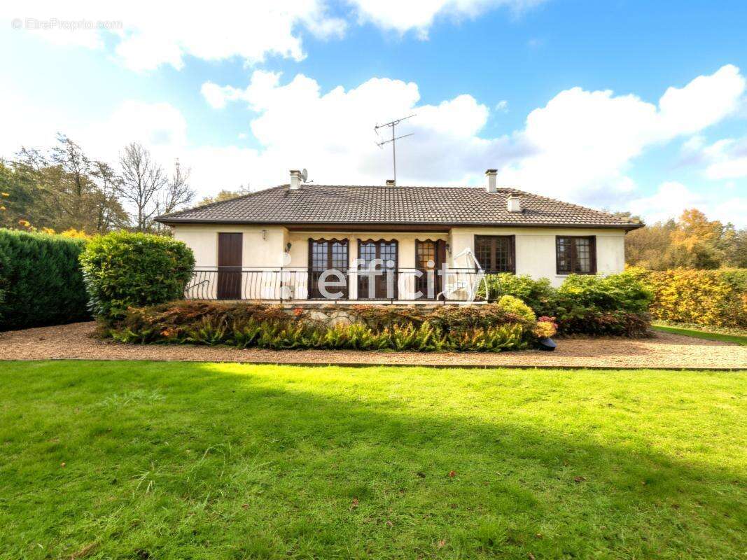 Maison à BRETONCELLES